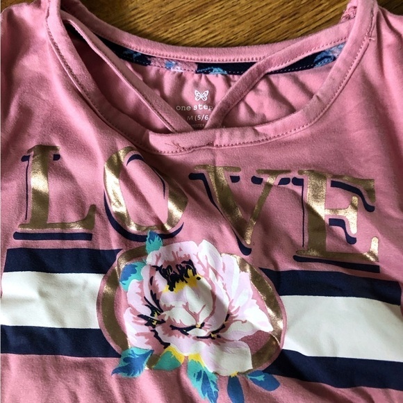 One Step Up pink short sleeve top in Size 5-6 - Picture 3 of 4
